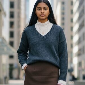 Banana Republic Wool Cotton Blend Teal V-Neck Petite Sweater